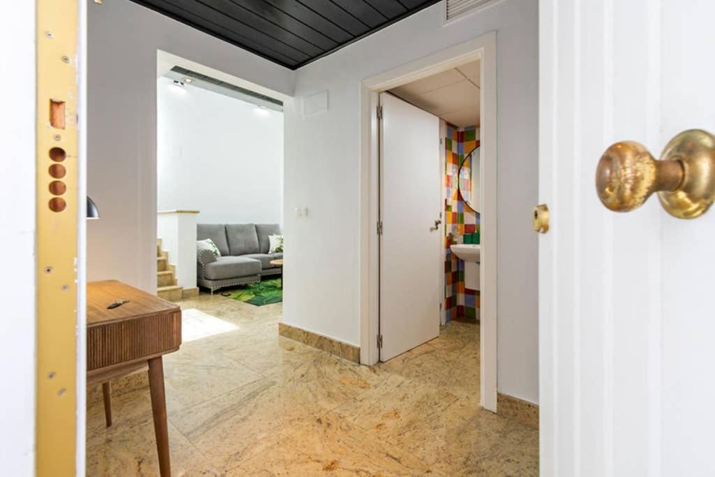Ferienwohnung Becas Alameda Duplex By Valcambre Sevilla Exterior foto