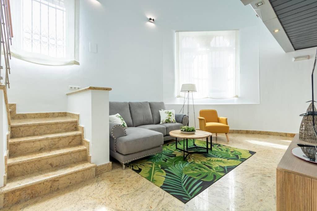 Ferienwohnung Becas Alameda Duplex By Valcambre Sevilla Exterior foto